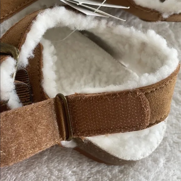 NWT Gap Toddler Cozy Cork Buckle Sandals - Picture 8 of 8
